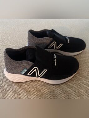New Balance Fresh Foam Roav V1 Bungee Toddler 9.5C Black/Light Aluminum